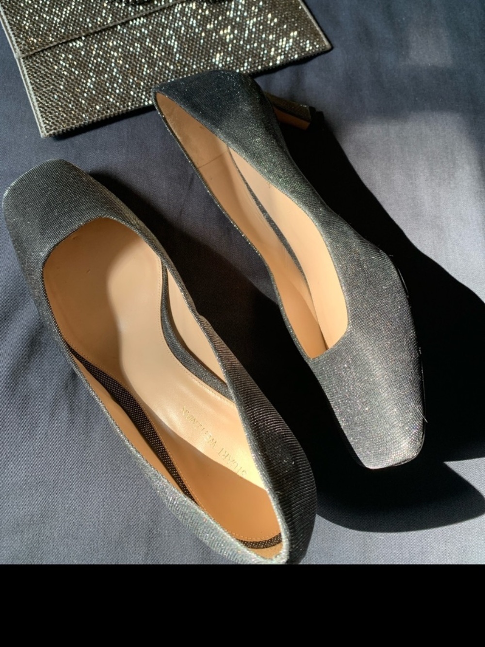 Stuart Weitzman Chelsea 8.5W pumps